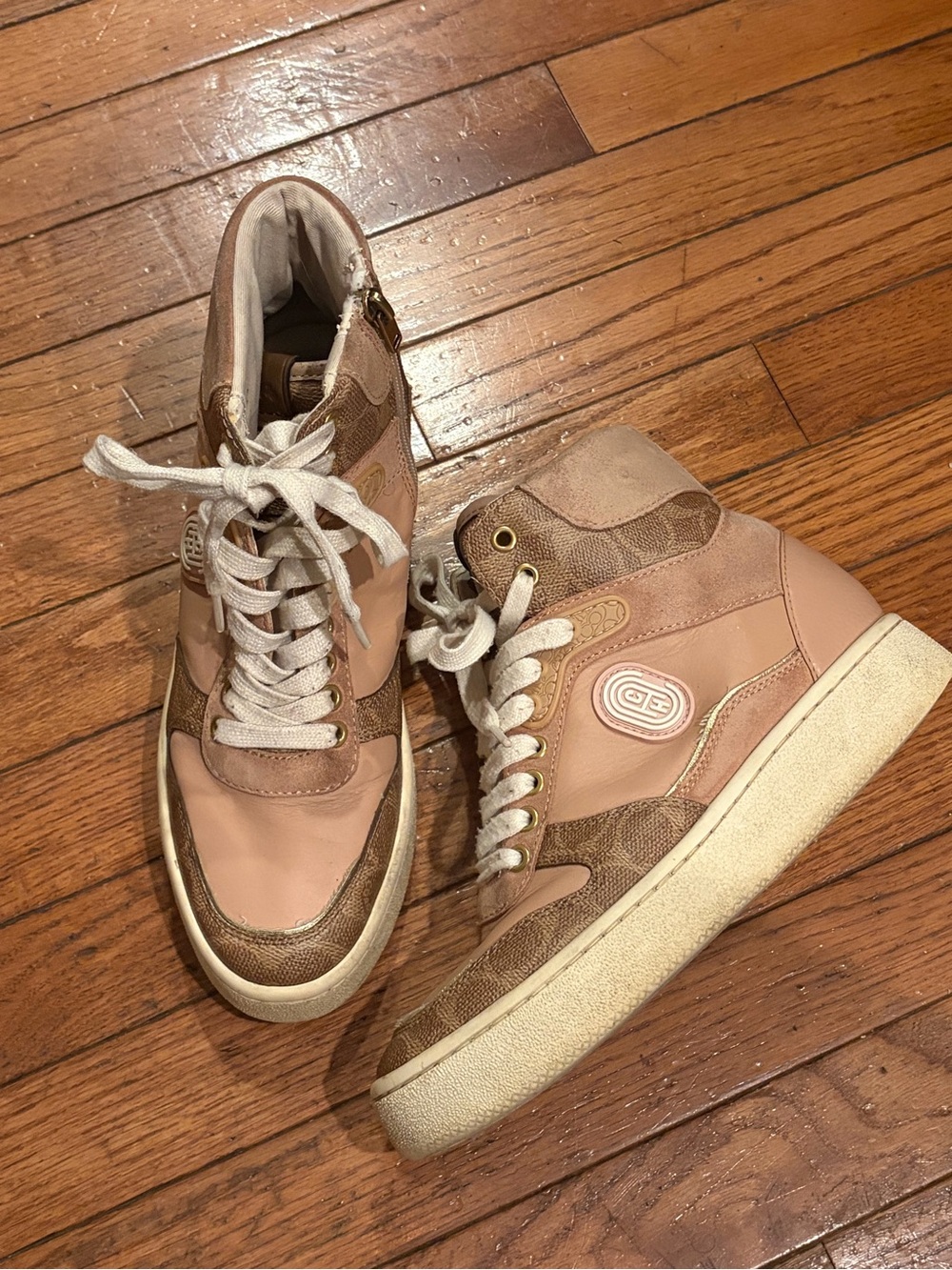 COACH Women's Size 7.5 High Top Sneaker Mushroom Oat Pink Color